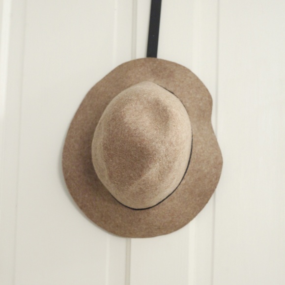 Forever 21 Tan/Brown Floppy Wool Hat- S/M 56.5cm - Picture 4 of 7